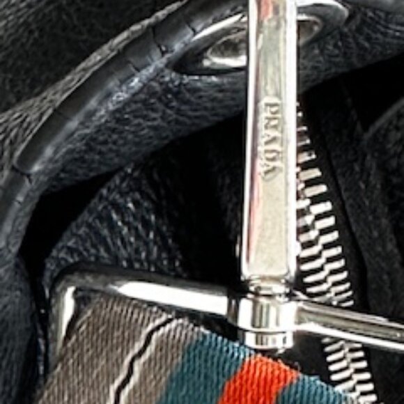 Prada Secchiello Vitello Phenix Nero Bucket Shoulder Bag NWOT - Picture 6 of 13